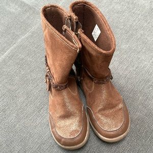 Striderite 360 boots